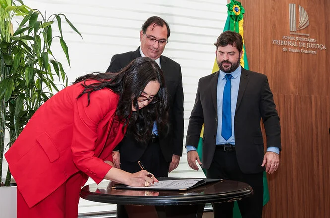 Tjsc Assina Ordem De Serviço Para Construção Do Novo Fórum Em Presidente Getúlio  (1)
